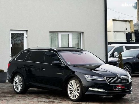 Skoda Superb 2020 - фото 2