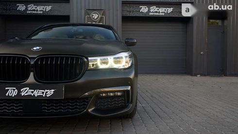 BMW 7 серия 2015 - фото 7