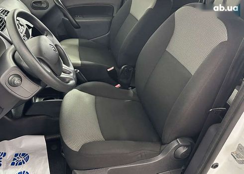 Renault Kangoo 2017 - фото 13