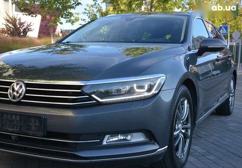 Volkswagen Passat 2016 - фото 29