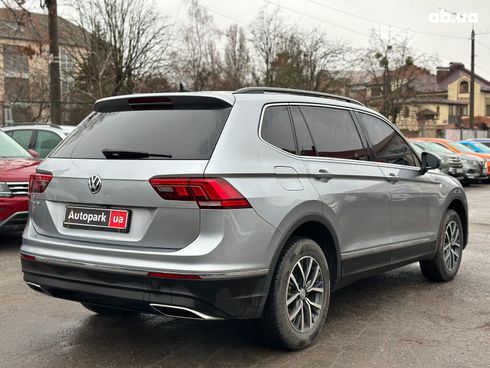 Volkswagen Tiguan 2020 серый - фото 5