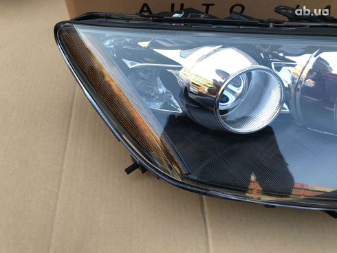 фара для Mazda CX-7 - купить на Автобазаре - фото 13