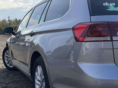 Volkswagen Passat 2021 - фото 11