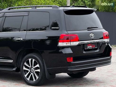 Toyota Land Cruiser 2019 - фото 27