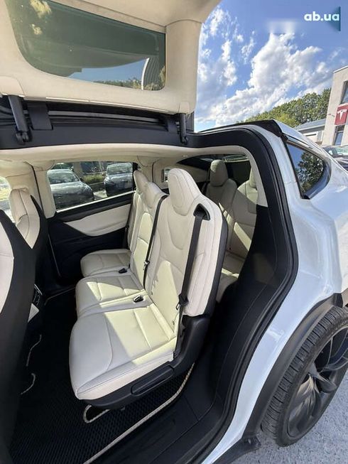 Tesla Model X 2018 - фото 28