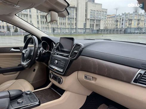 Mercedes-Benz GLE-Class 2018 - фото 29