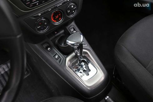 Peugeot 301 2019 - фото 20
