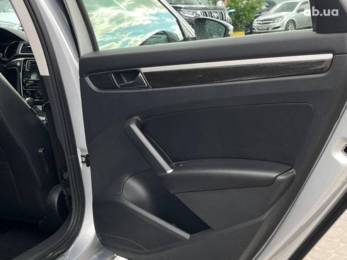Volkswagen passat b8 2018 серый - фото 19