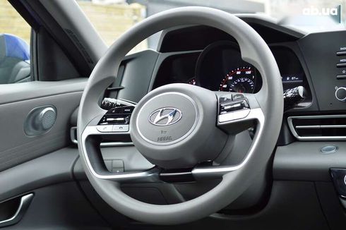 Hyundai Elantra 2021 - фото 25