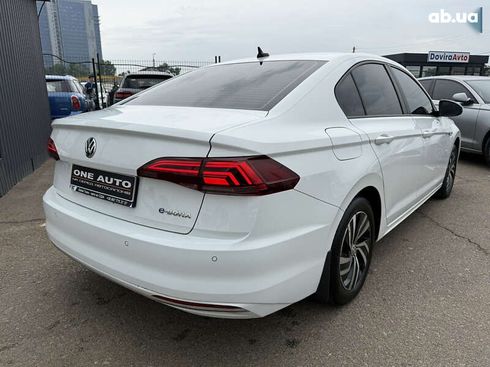Volkswagen e-Bora 2020 - фото 7