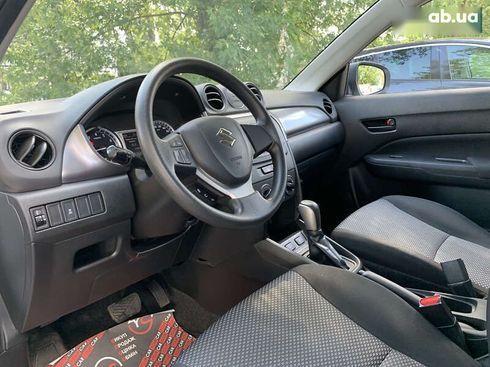 Suzuki Vitara 2021 - фото 21