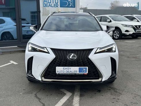 Lexus UX 2022 - фото 3