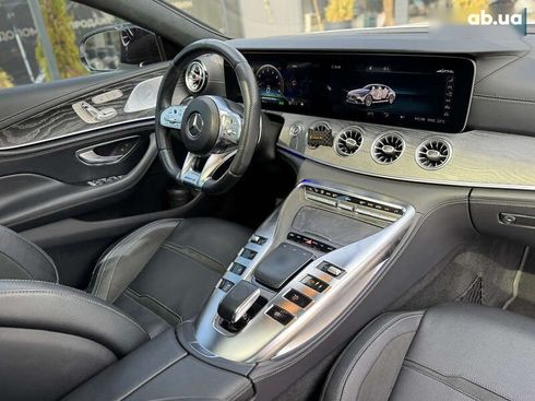 Mercedes-Benz AMG GT 4 2019 - фото 19