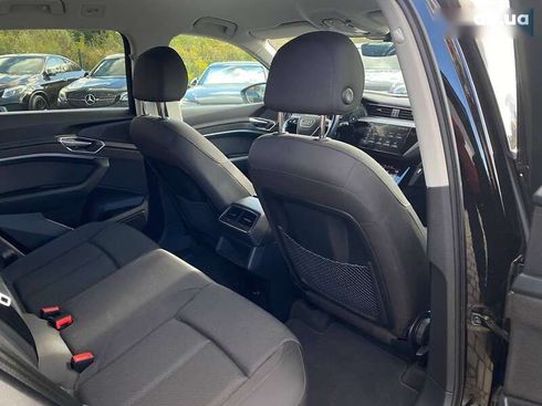 Audi E-Tron 2022 - фото 25