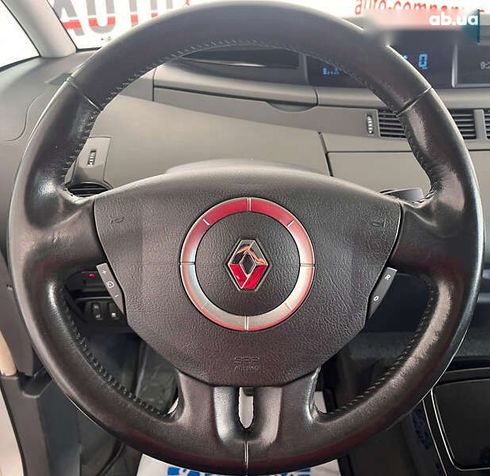 Renault Espace 2014 - фото 8