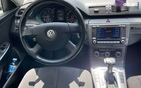 Volkswagen Passat 2010 - фото 10