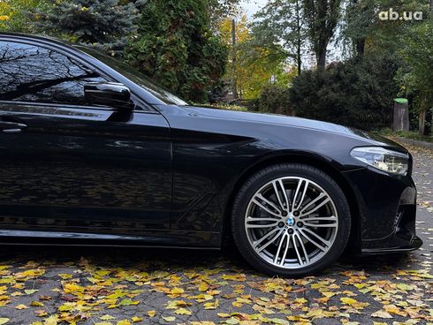 BMW 5 серия 2019 черный - фото 4