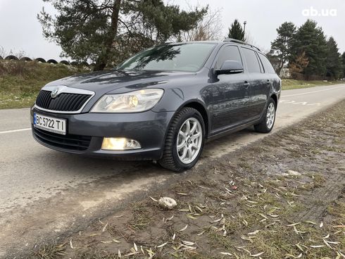 Skoda Octavia 2012 серебристый - фото 18