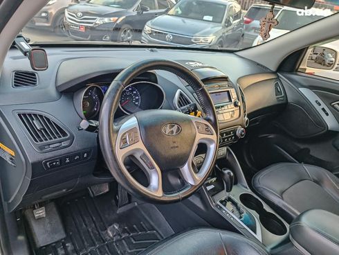 Hyundai Tucson 2010 белый - фото 14