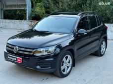 Купити Volkswagen Tiguan бензин бу в Києві - купити на Автобазарі