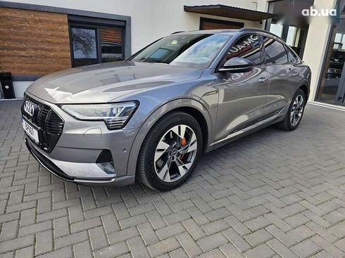 Audi E-Tron 2021 - фото 3