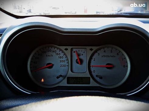 Nissan Note 2008 - фото 8
