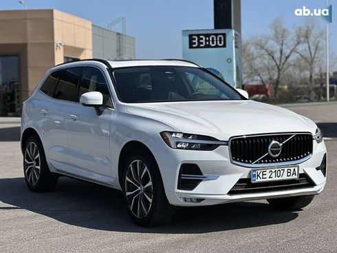 Volvo XC60 2022 - фото 19