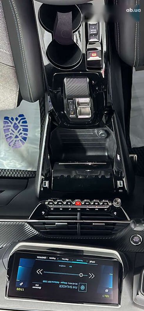 Peugeot e-2008 2022 - фото 12