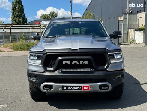 Dodge Ram 2019 серый - фото 2