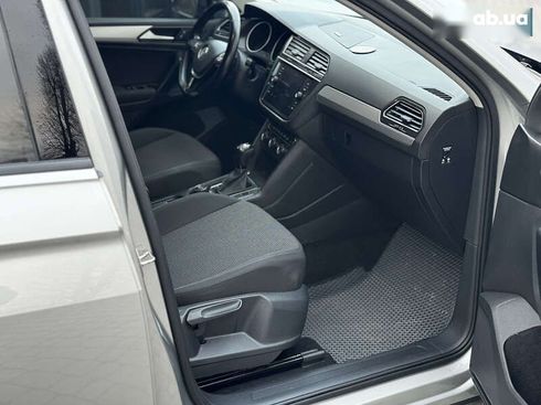 Volkswagen Tiguan 2018 - фото 23