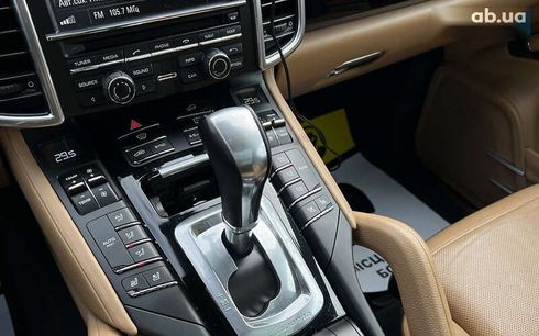 Porsche Cayenne 2015 - фото 16