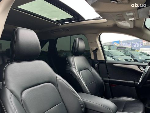 Ford Escape 2020 белый - фото 47