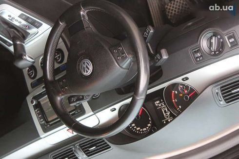 Volkswagen Passat 2009 - фото 16