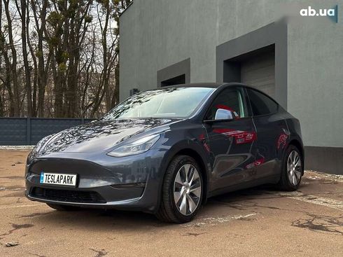 Tesla Model Y 2023 - фото 3