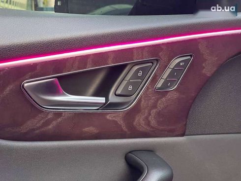 Audi Q8 2018 - фото 16