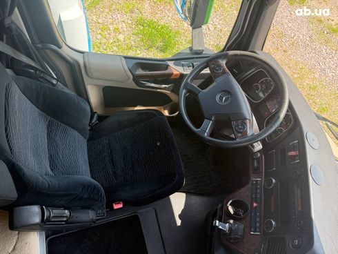 Mercedes-Benz Actros 2014 - фото 20