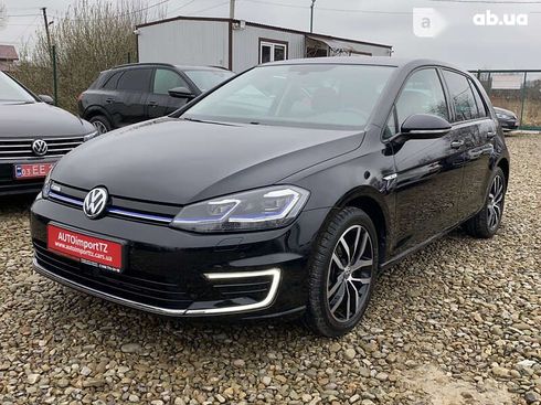 Volkswagen e-Golf 2020 - фото 6