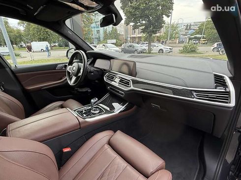 BMW X7 2022 - фото 14
