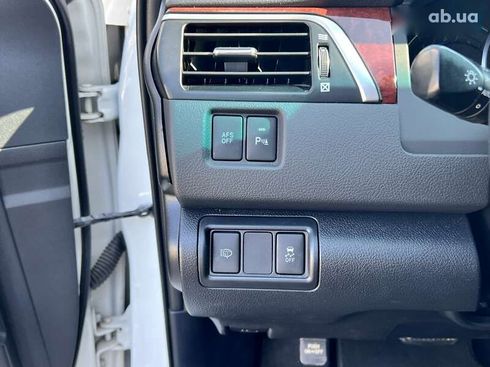 Toyota Camry 2013 - фото 17