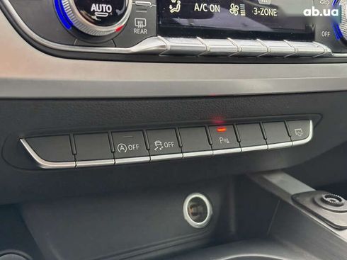 Audi A4 2017 - фото 24