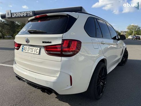 BMW X5 M 2017 - фото 9