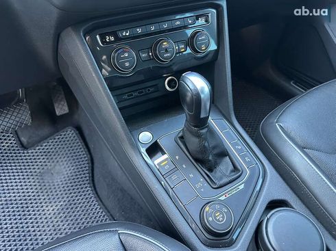 Volkswagen Tiguan 2020 - фото 10