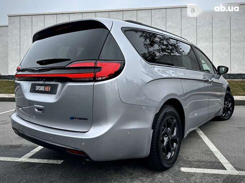 Chrysler Pacifica 2021 - фото 21