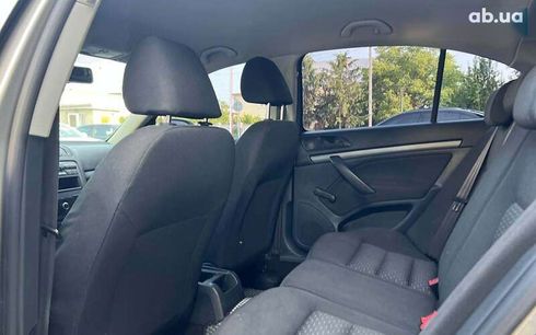 Skoda Octavia 2011 - фото 26