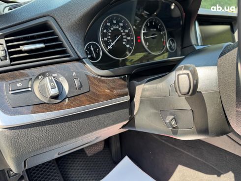 BMW 5 серия 2015 белый - фото 20