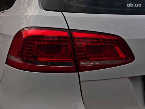 Volkswagen Passat 2012 белый - фото 12