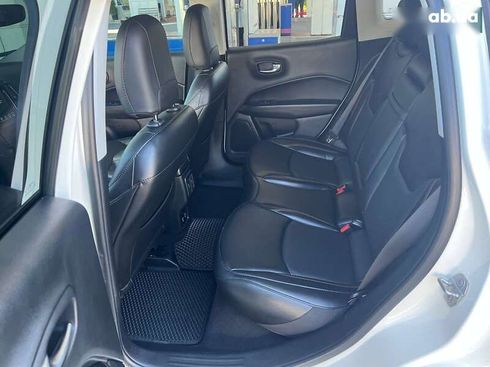Jeep Compass 2019 - фото 16
