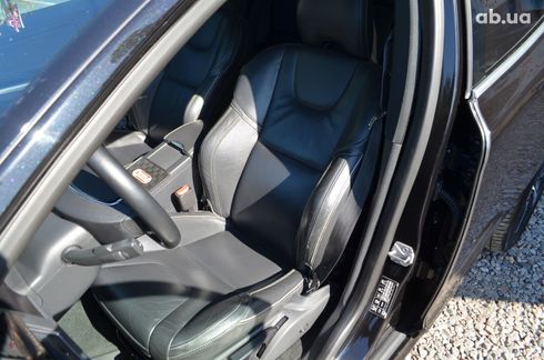 Volvo XC60 2017 черный - фото 8