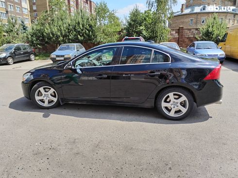Volvo S60 2011 черный - фото 8