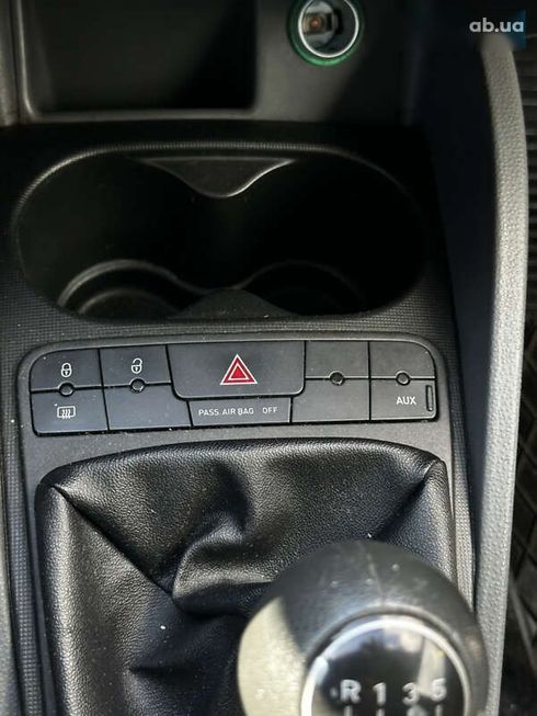 SEAT Ibiza 2011 - фото 11